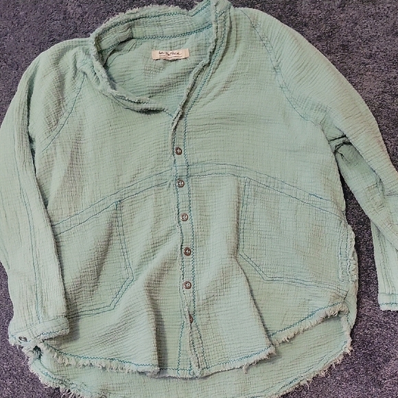Free People Tops - Free People Mint Green Button-Front Gauze Shirt